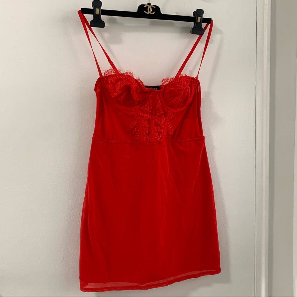 Urban Outfitters Modern Love Bustier Mini Dress lace trim sweetheart neckline